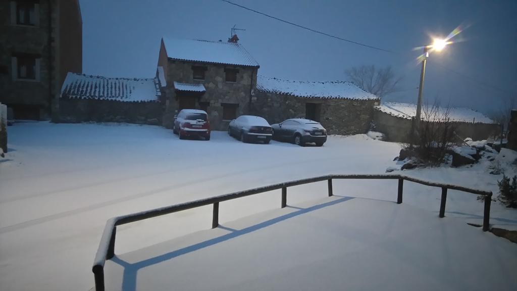 Hotel Rural La Dehesilla Barajas de Gredos Εξωτερικό φωτογραφία
